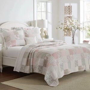 Laura Ashley Full/Queen PINK Patchwork Quilt Set Reversible 100% COTTON ~ 3Pc
